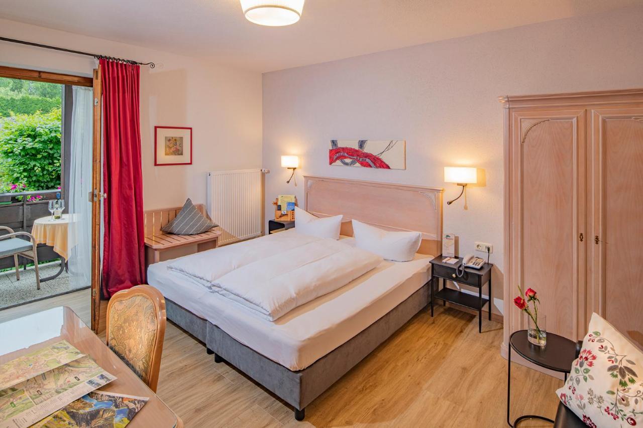 Maximilian Hotel